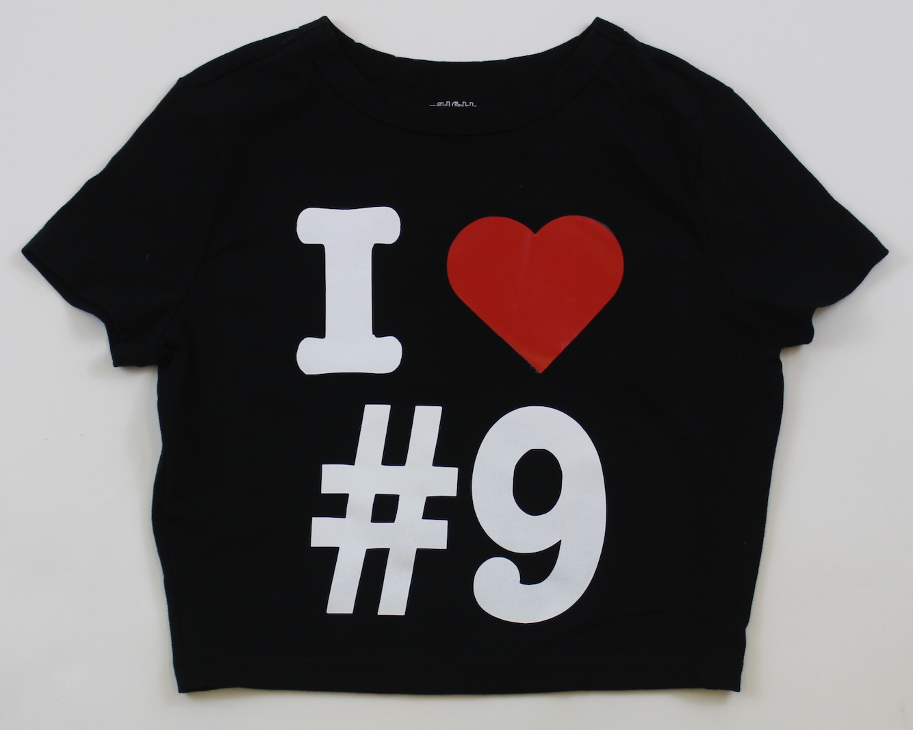 Cropped Shirt "I <3"